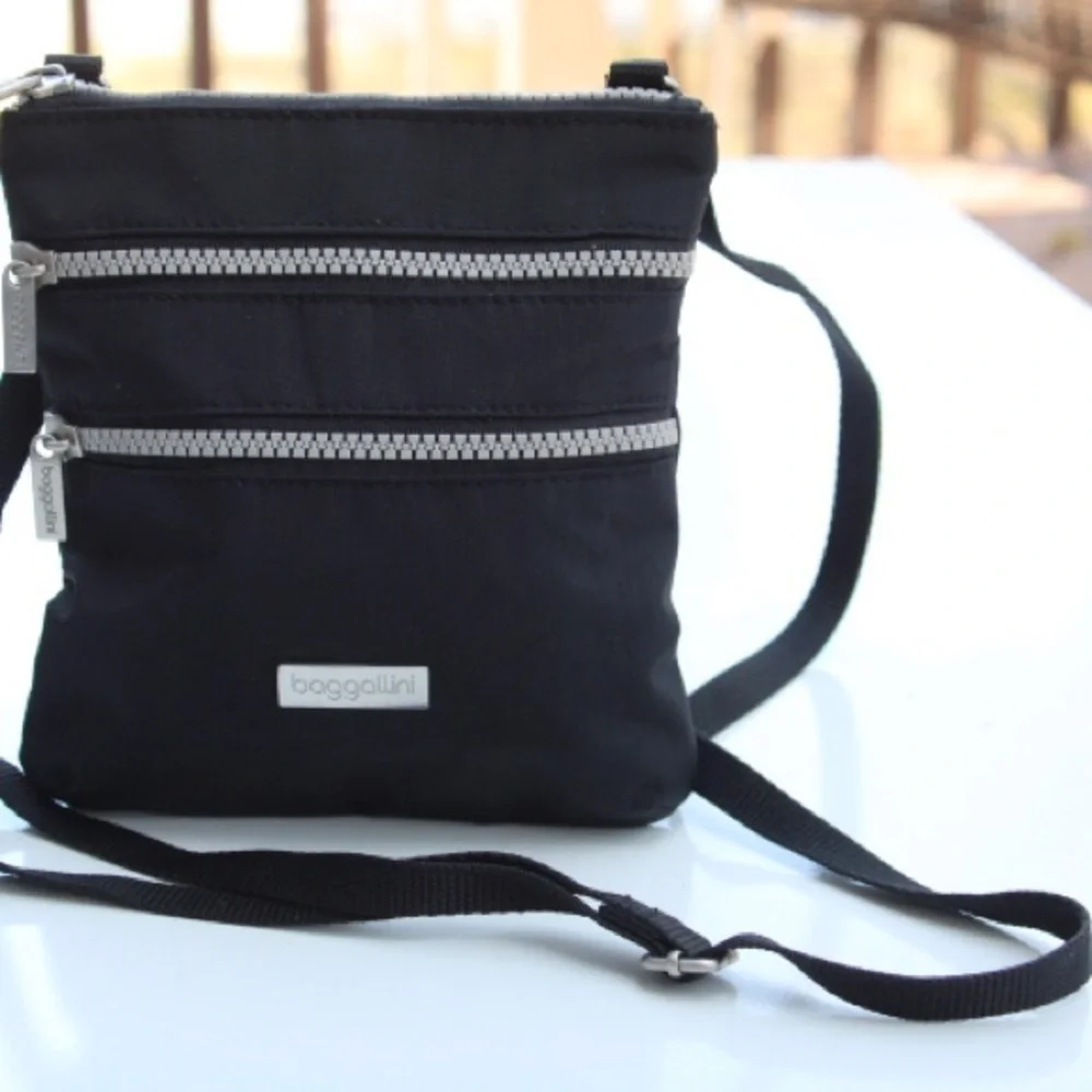 Baggallini triple zip cross body bag